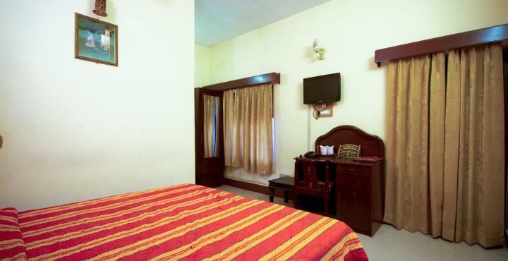 Kiran Hotel 3*